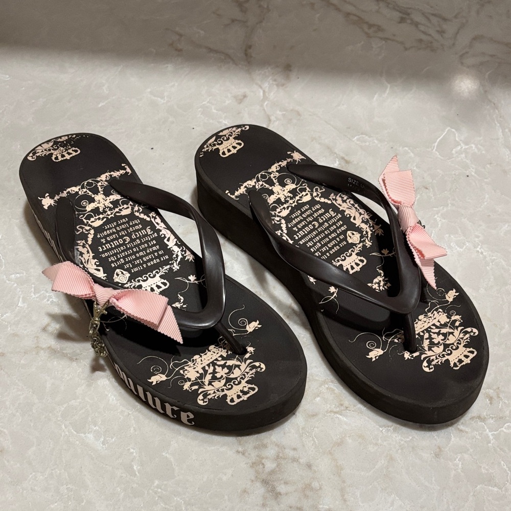 Women’s Black Flip Flop Sandals with Pink Bow Accent